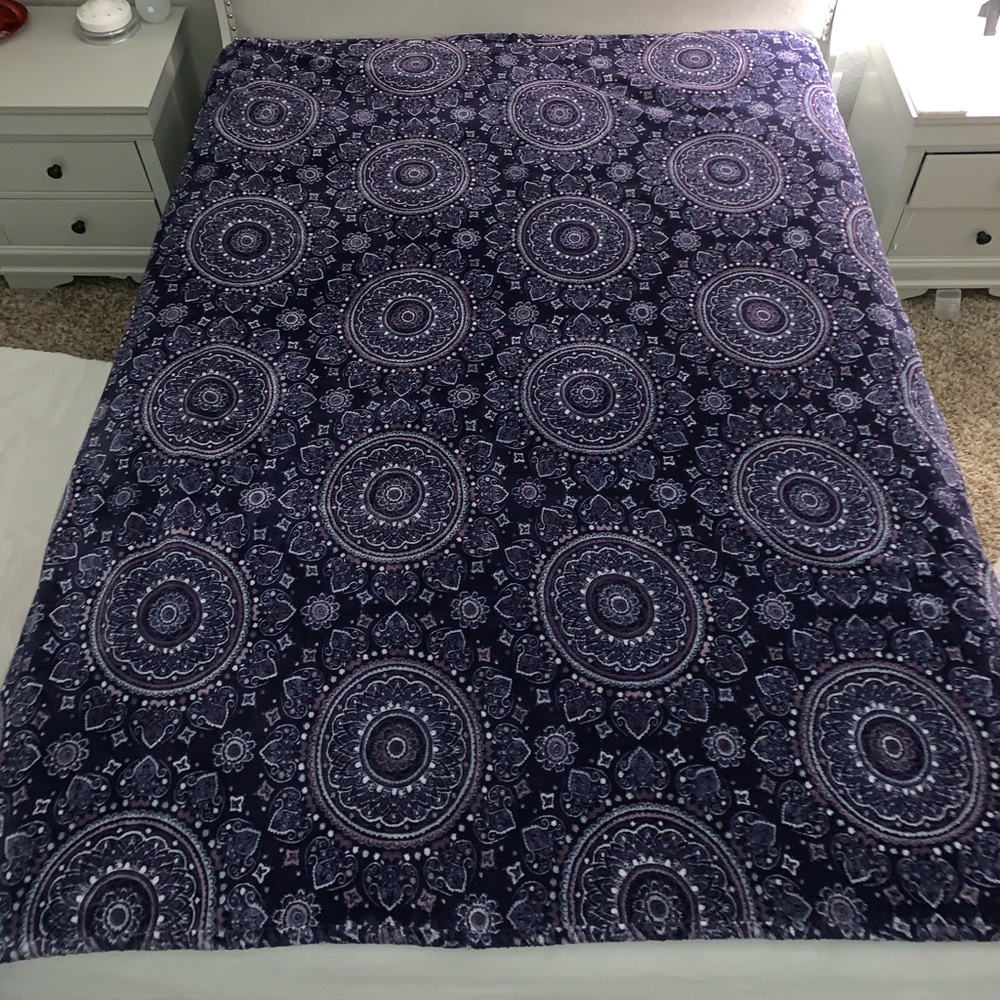 Purple blanket!
